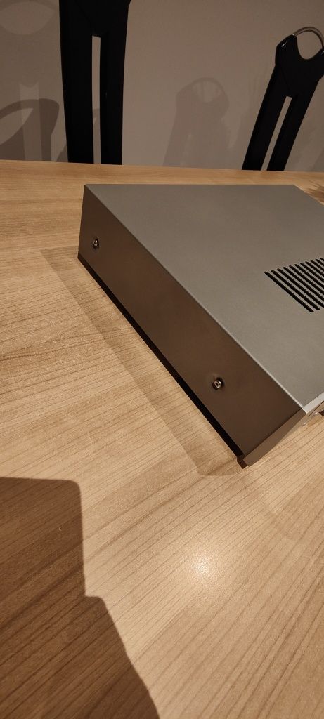 Wzmacniacz zintegrowany Arcam A32