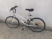 bicicleta branca