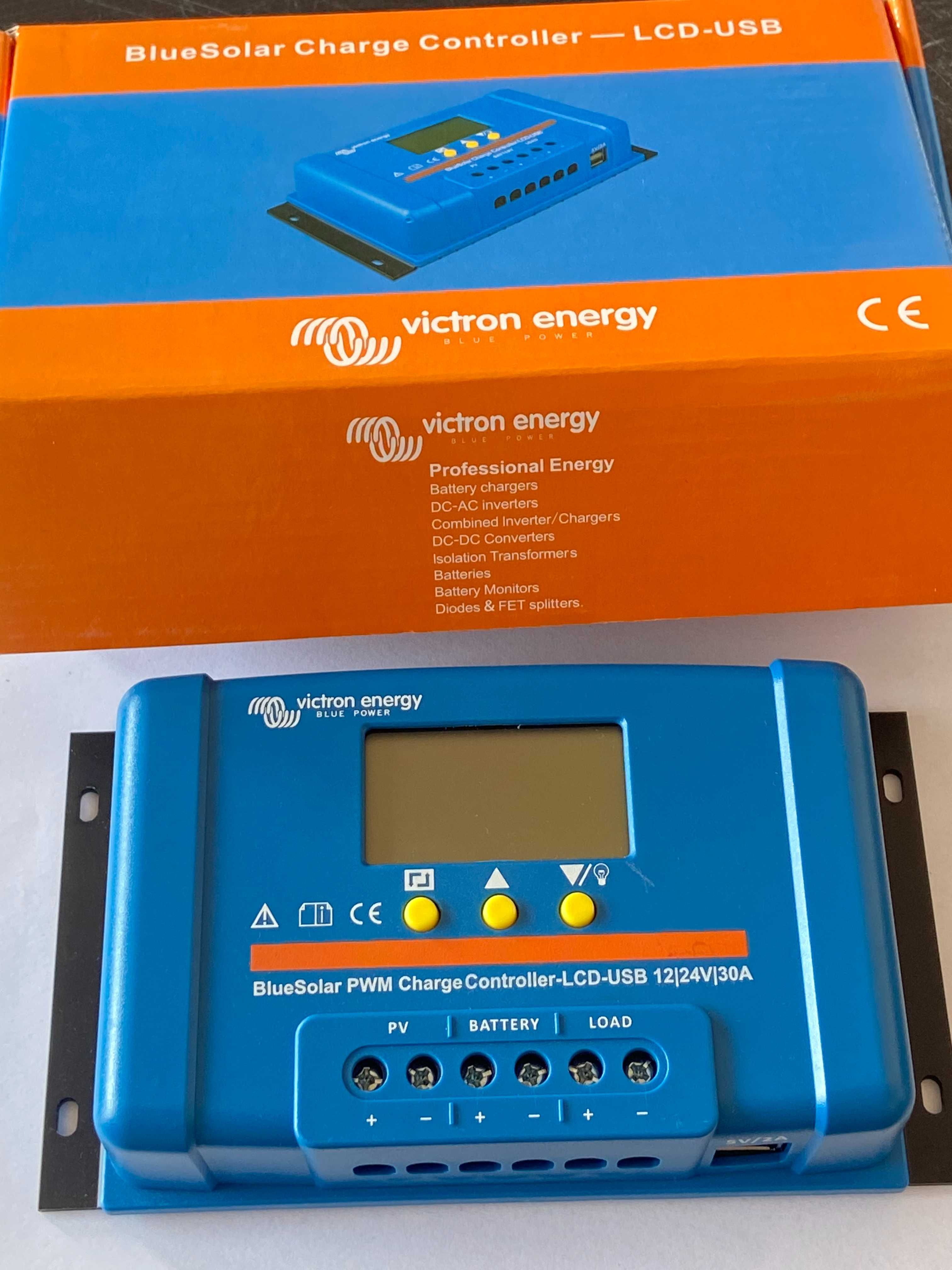 Контролер заряду Victron Energy BlueSolar PWM-LCD&USB 12/24V-30A