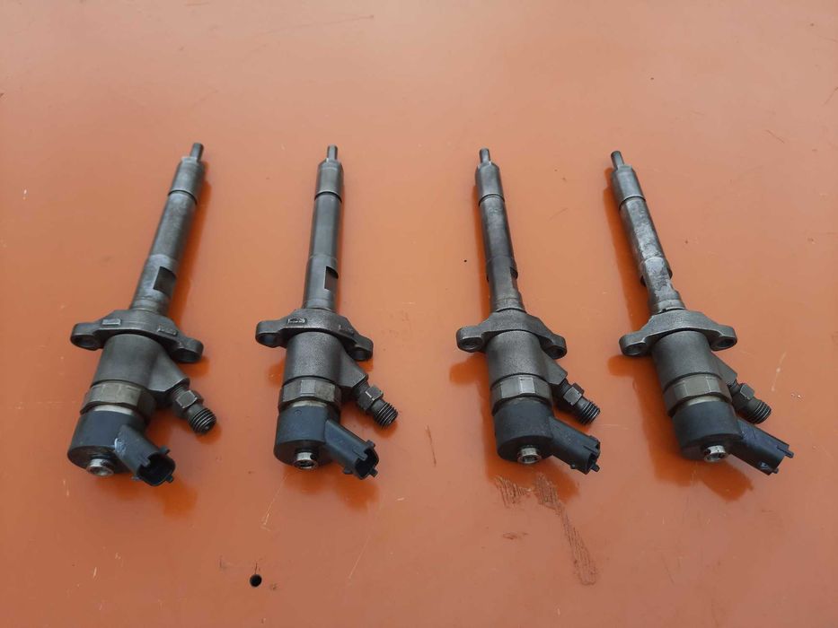 Форсунки Peugeot 1.6 hdi 0445110259 FORD VOLVO Citroen Xsara Picasso