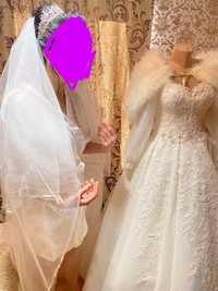 Весільня сукня,фата +корона