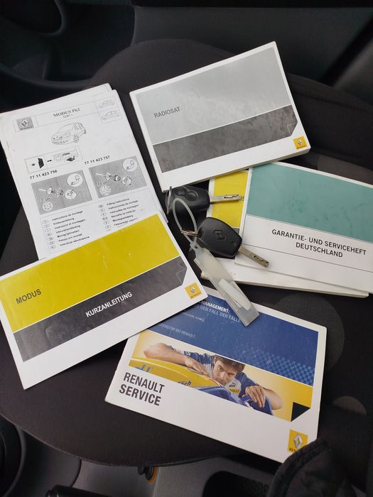 Рено модус 2007р.