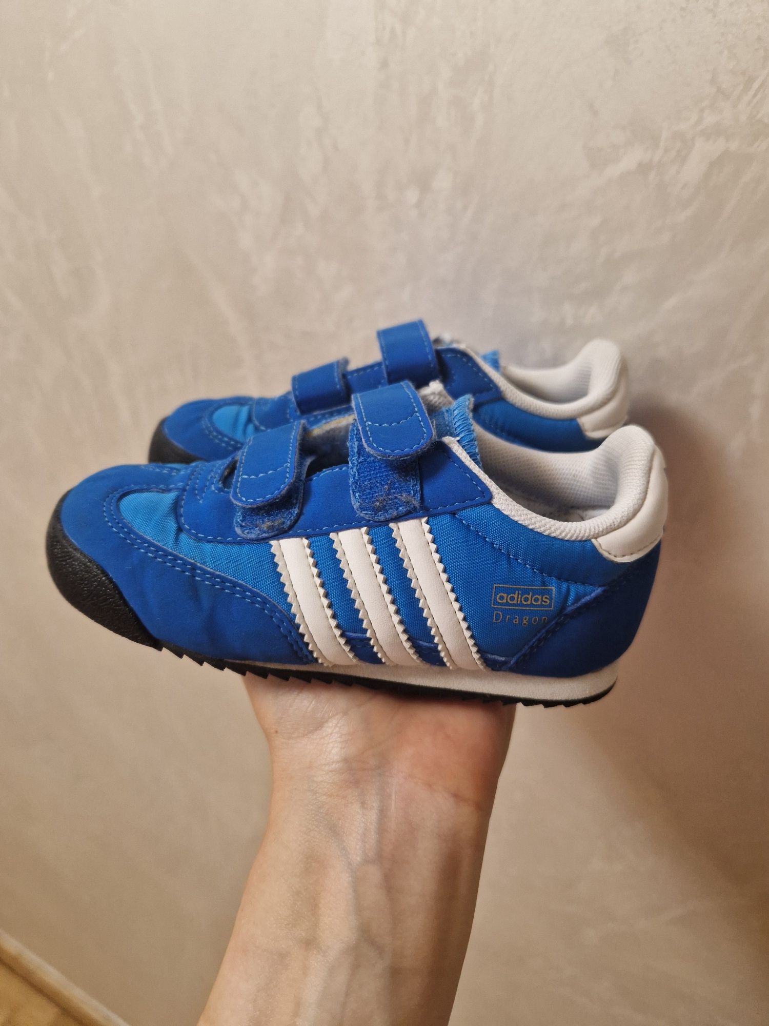 Adidas кросівки 24розмір