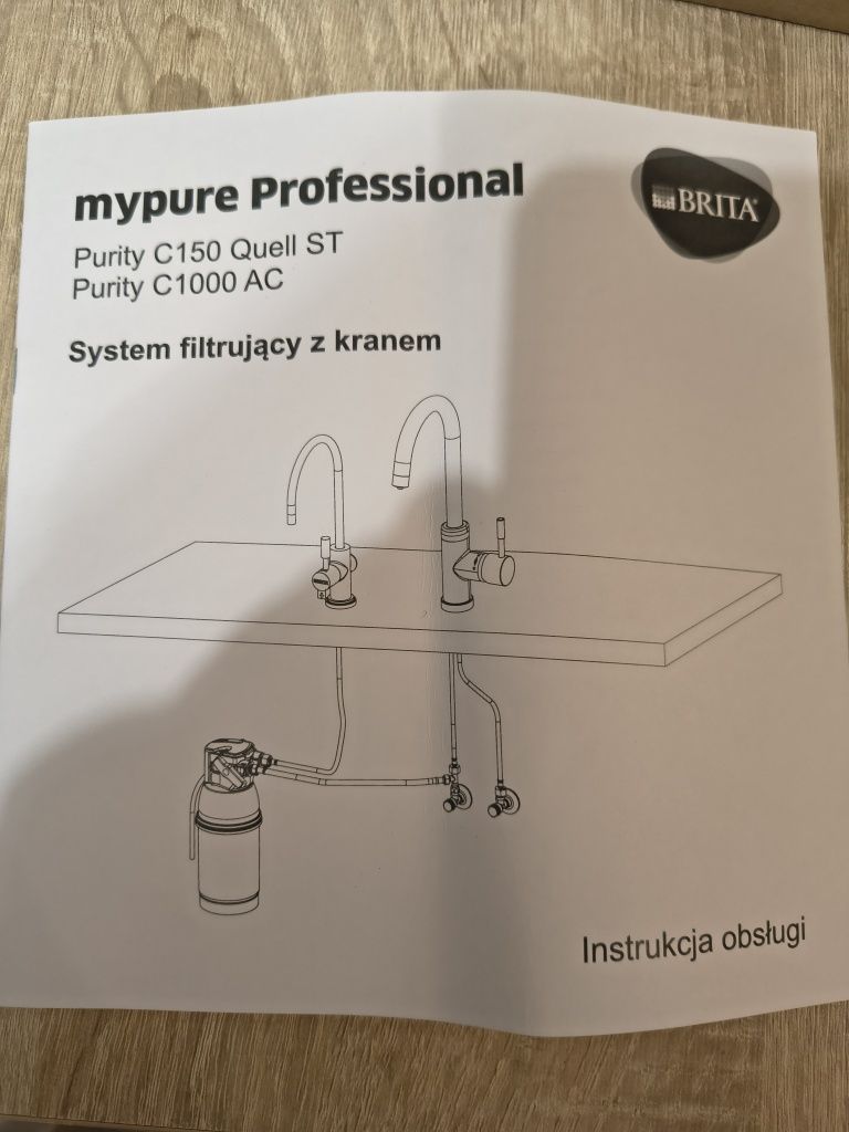 System filtrujący z kranem BRITA mypure Professiinal