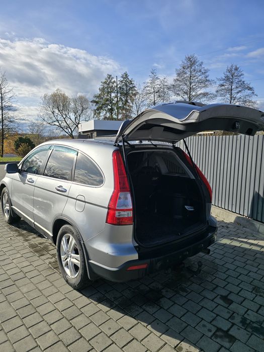 Honda cr-v продається
