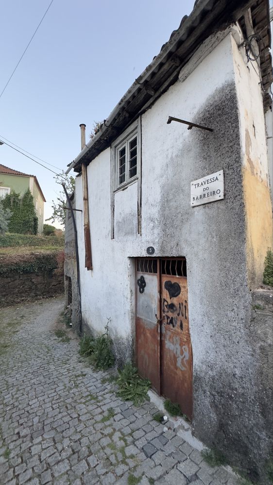 Casa em Ruína para Reconstrução | Donas – Fundão, Castelo Branco
