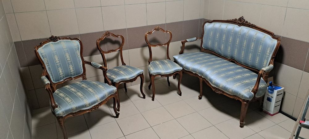 Zestaw antyczny do salonu