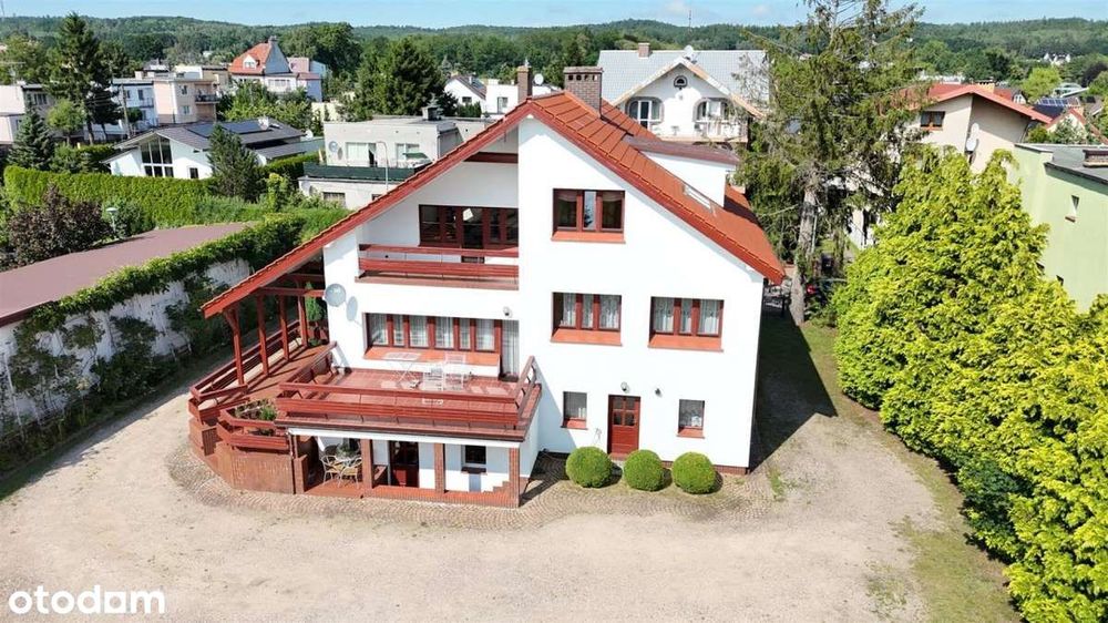 Przestronny dom z dodatkowym mieszkaniem Rokosowo