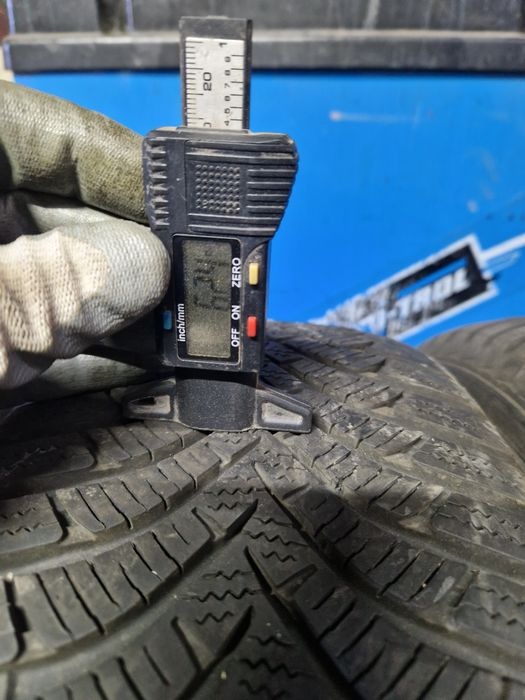 Шини зима 215/65R16 HANKOOK i*cept RS2