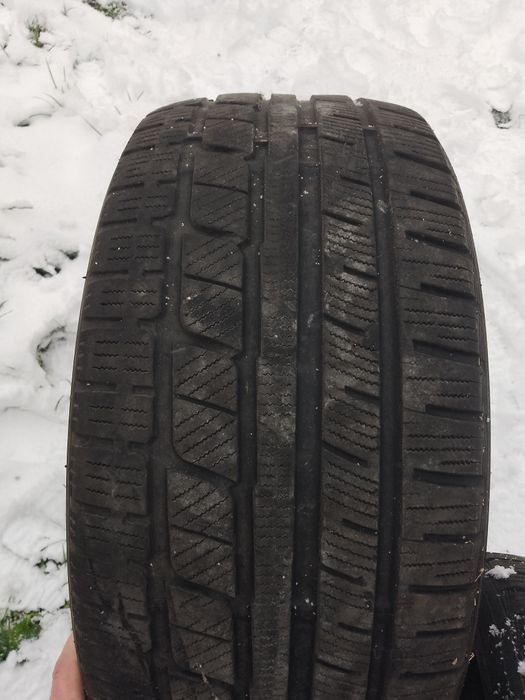 Sprzedam opony zimowe 255/40/19 TANIO!!!