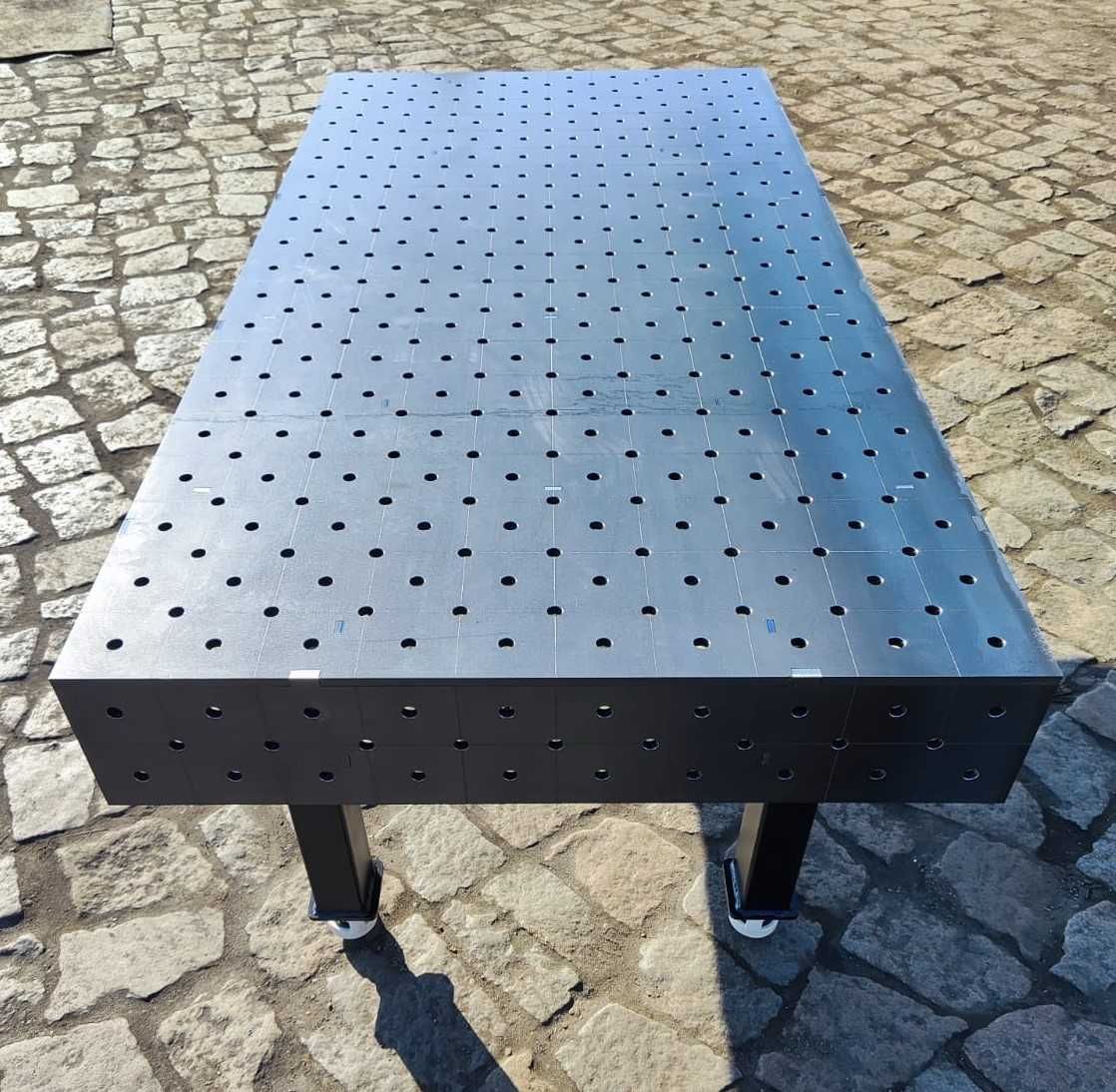 Stół spawalniczy, montażowy 2000x1000x200x12mm system 16/28 2mx1m