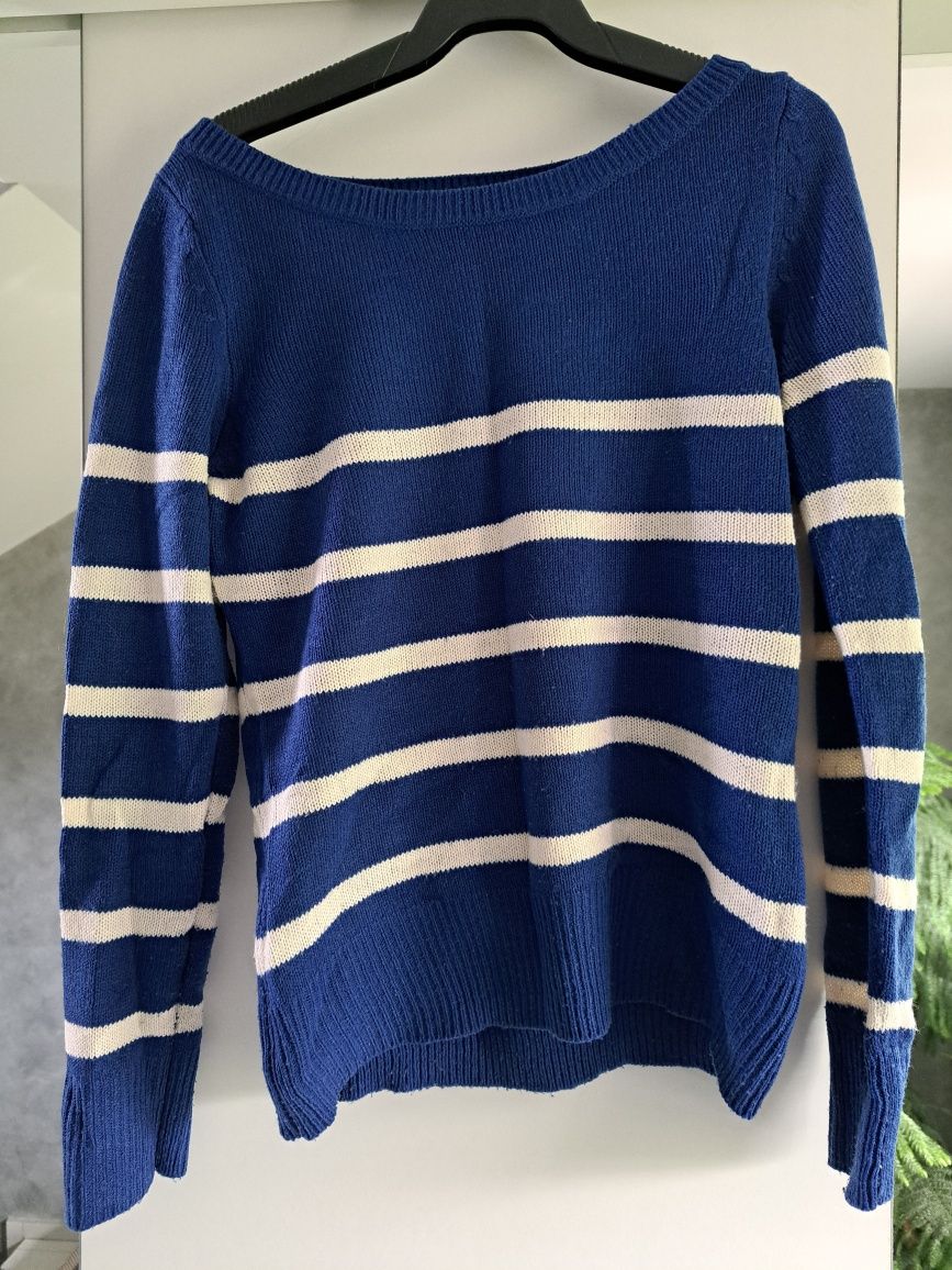 Granatowy sweter F&F