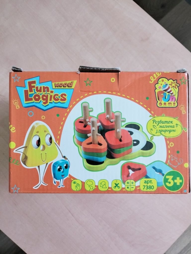 Дерев'яний сортер, іграшка Fun Logics