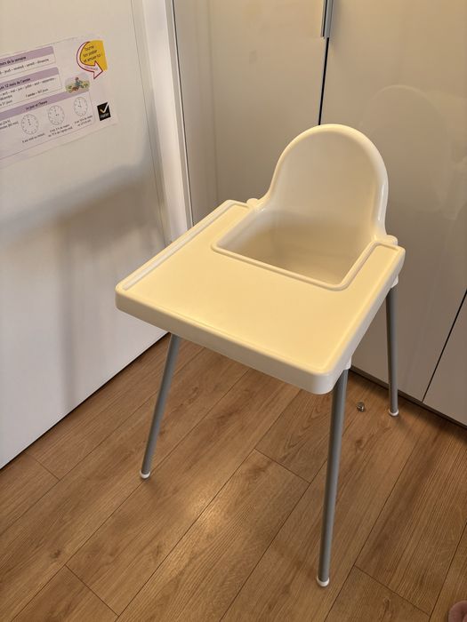 Cadeira de refeição infantil da IKEA