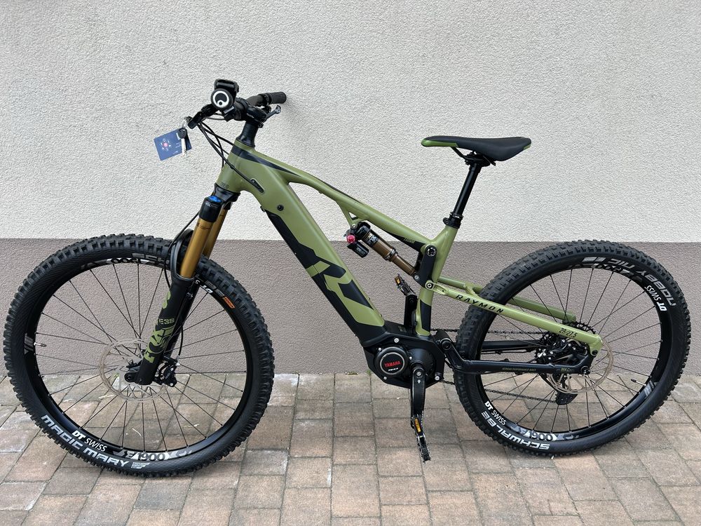 Radon Render 9.0 FULL L Fox 29 Bosch CX DT Swiss