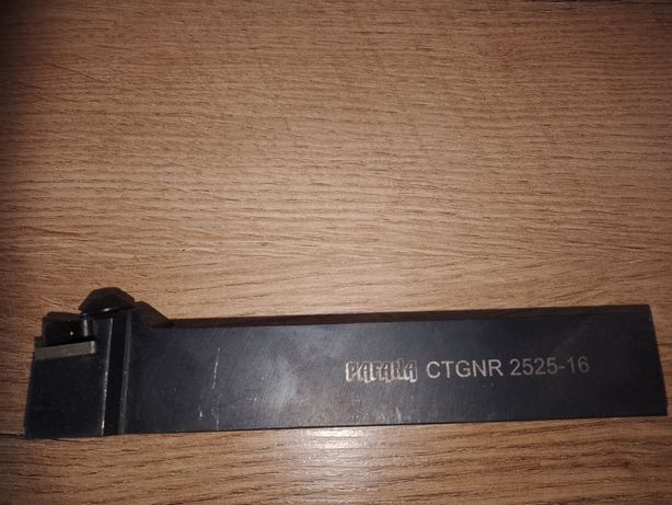 Nóż tokarski pafana CTGNR 2525-16