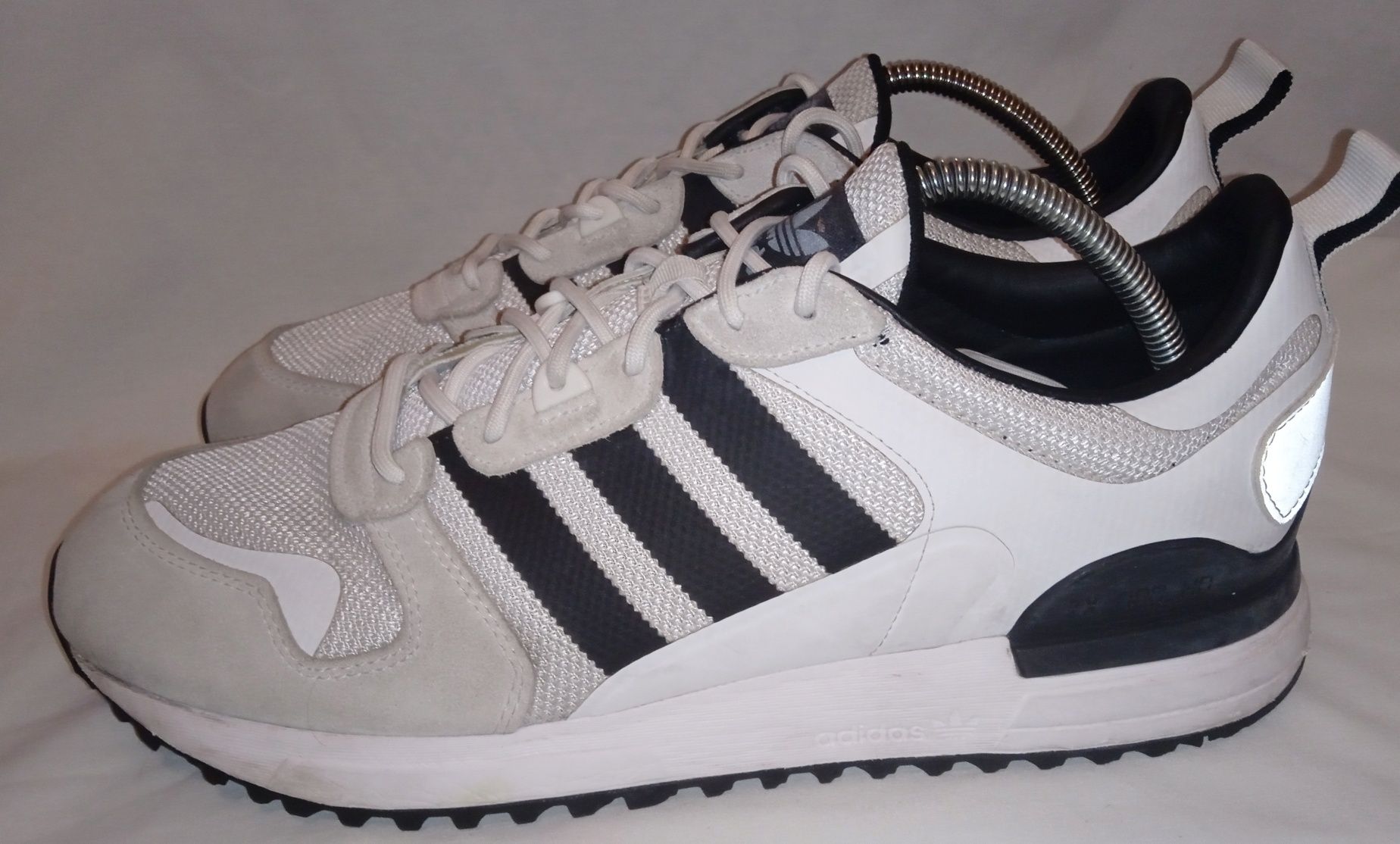 Кроссовки Adidas ZX 700 HD 47р