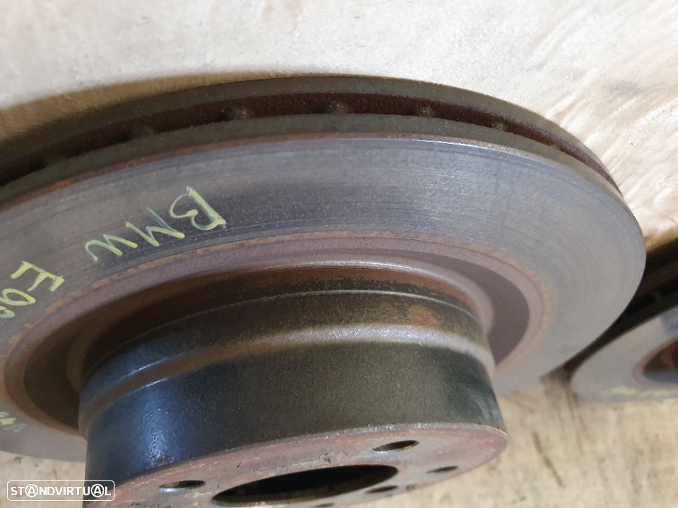 Discos de travão tras traseiros 300m pastilhas brembo bmw E90 E91 320d