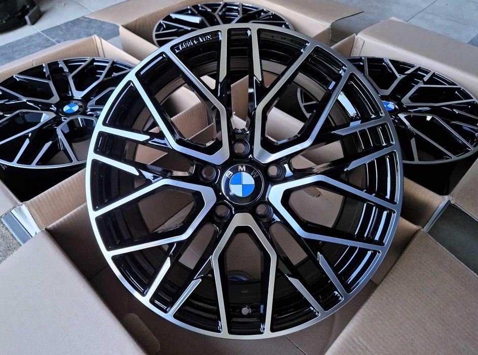Alufelgi 17 BMW 5x120 1 3 X1 X3 F30 E90 E46 F20 E87 83 F25 Czarne 414#