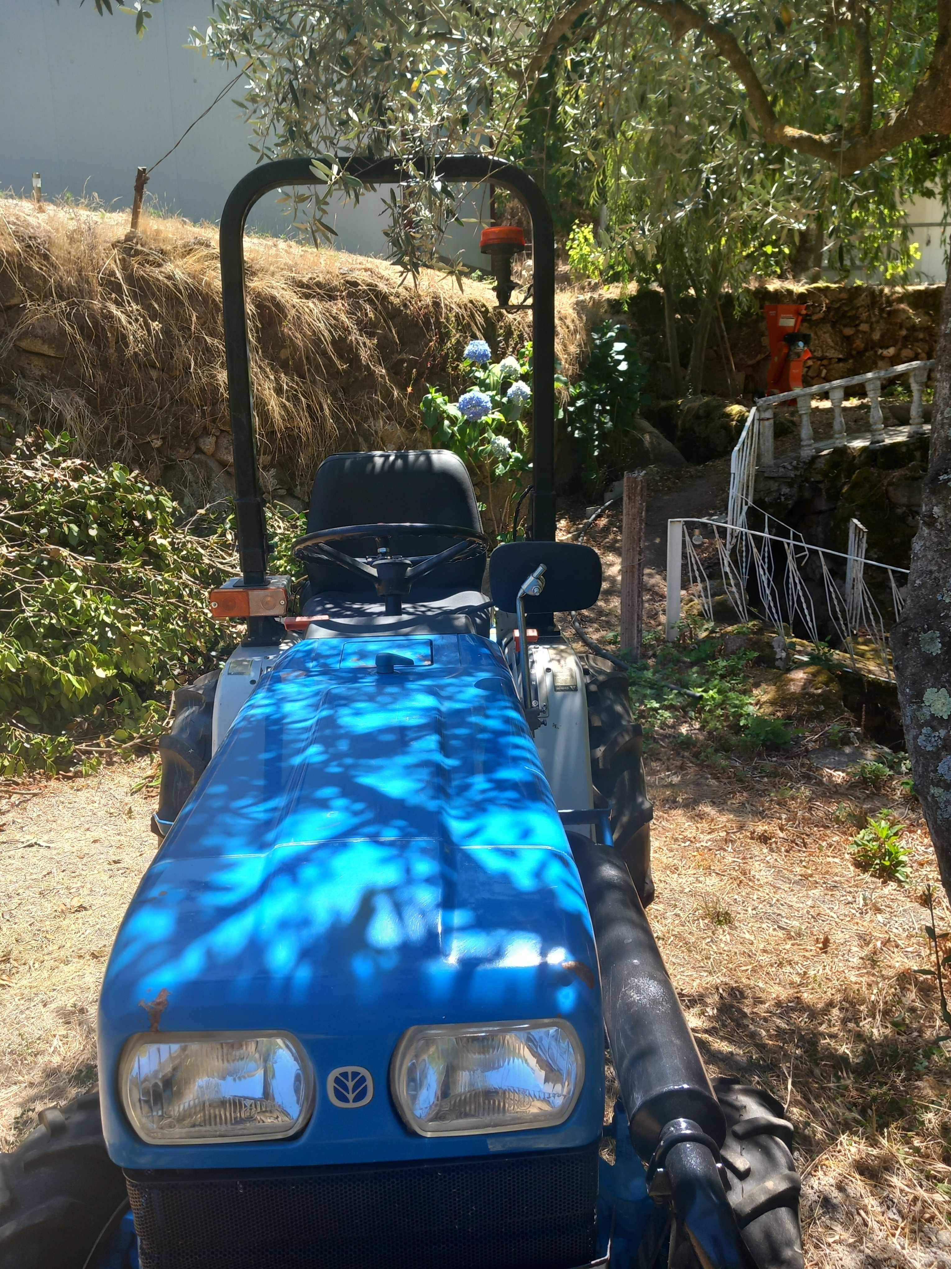 Tractor New Hollande