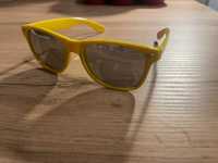 Żółte okulary Lipton!