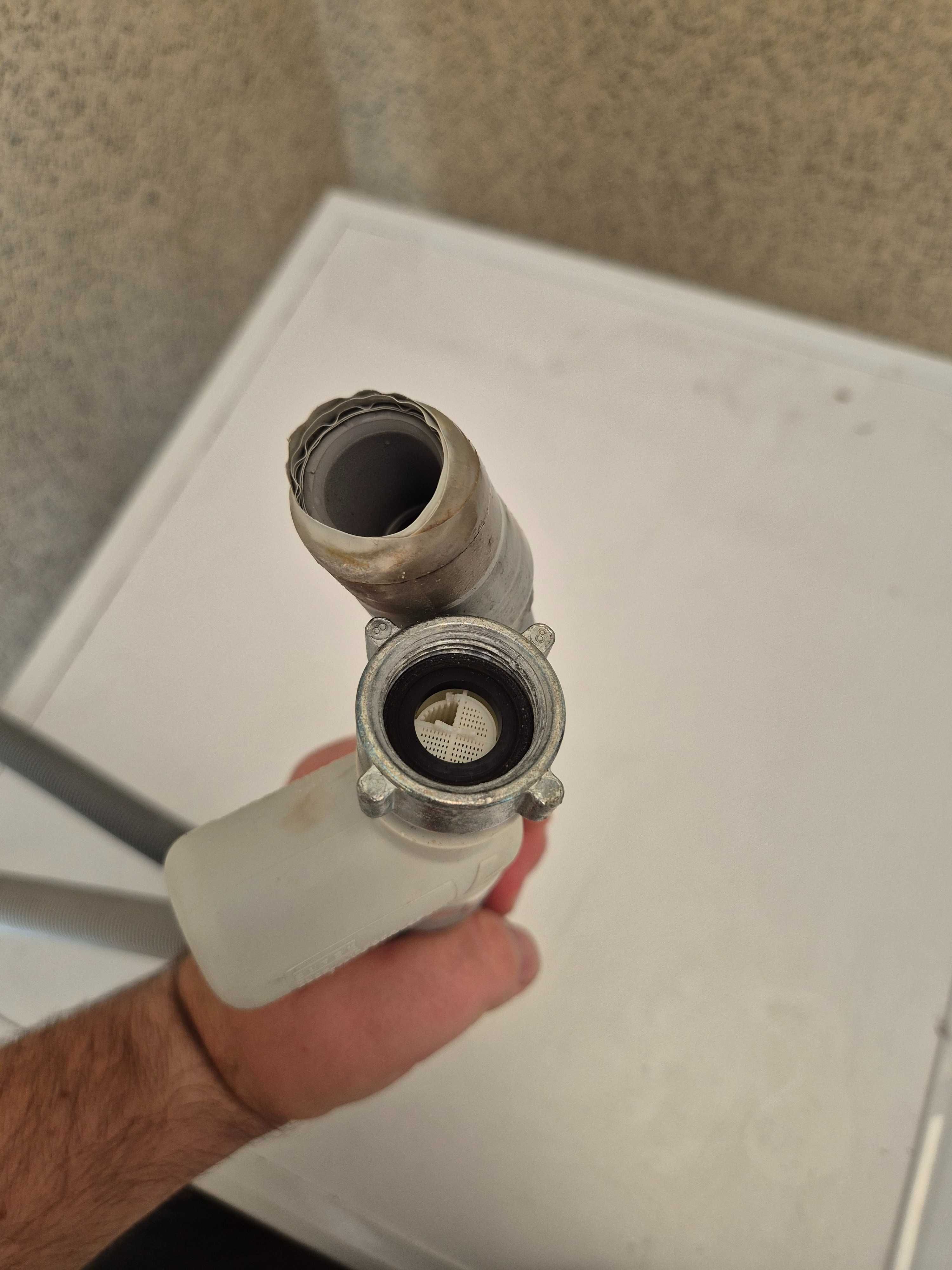 Vendo maquina de lavar loiça Hotpoint (avariada).