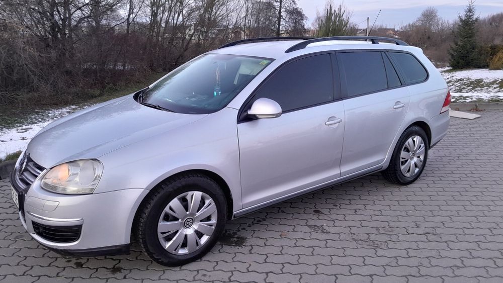 Автомобіль Volkswagen GOLF 1.6 MPI