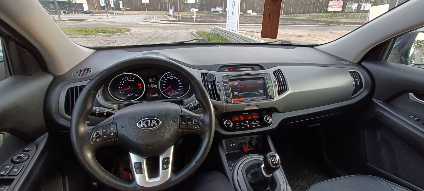 Kia sportage 1.6 GDI świetny stan