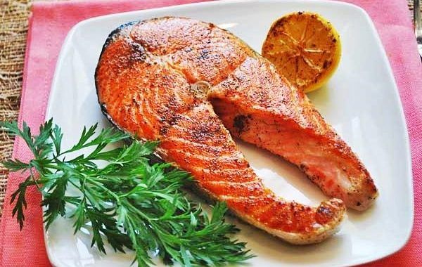 Стейк лосося (семги или форель) с\м, вакуум, 1кг.