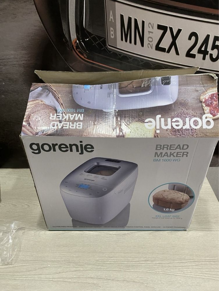 Хлібопічка gorenje bm1600wg