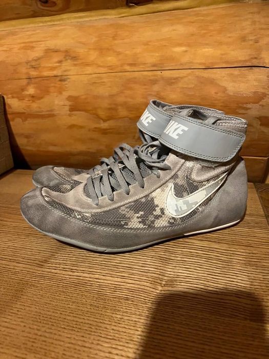 Борцовки Nike оригинал размер 40p. cm 26.5 (Nike Speedsweep VII Pure)