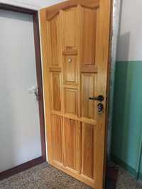 Drzwi zewnętrzne drewno - 198cm x 84,5