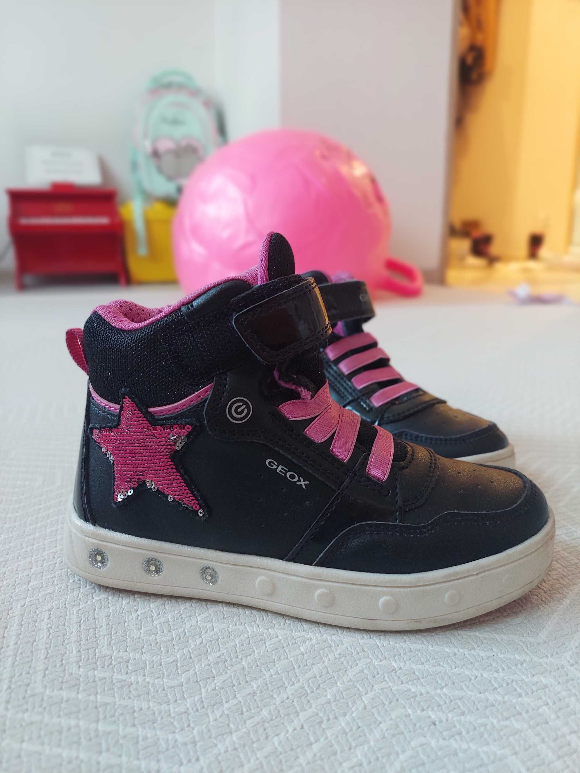 Geox buty półbuty świecące 27