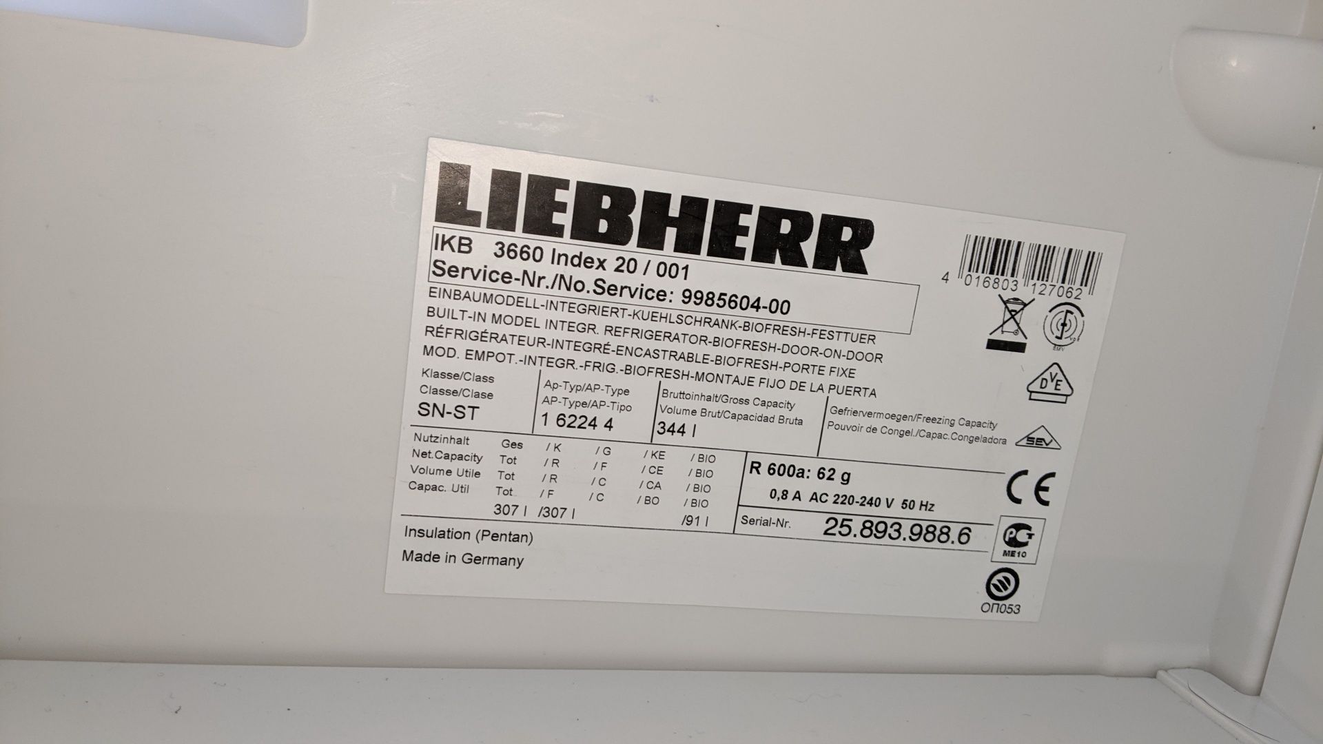 Вбудований холодильник Liebherr IKB3660 однокамерний BioFresh