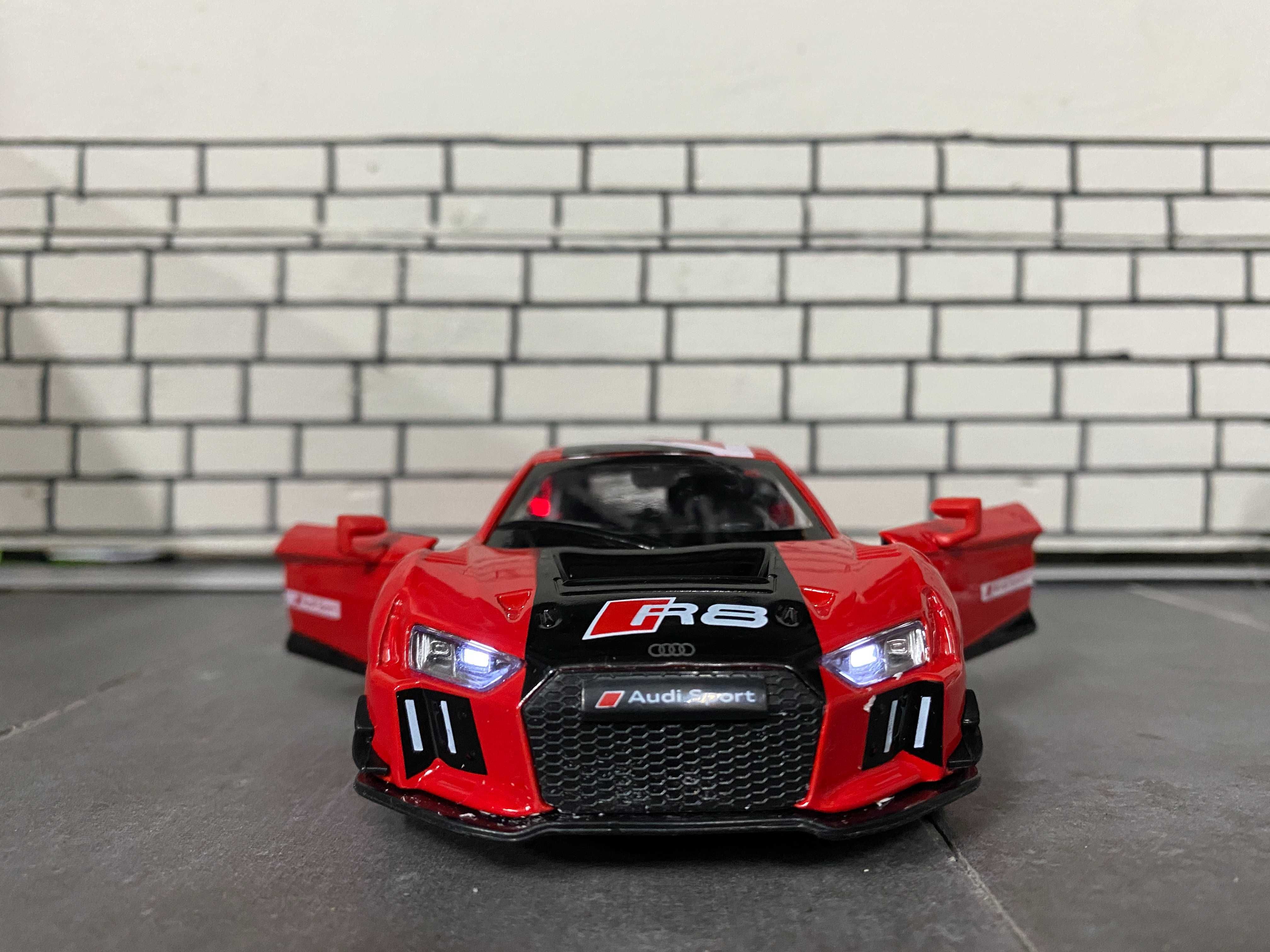 Audi R8 Sport Escala 1:32 (15cm) com leds. NOVO