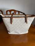 Michael Kors original, como nova (ultima oferta)
Michael Kors branca e