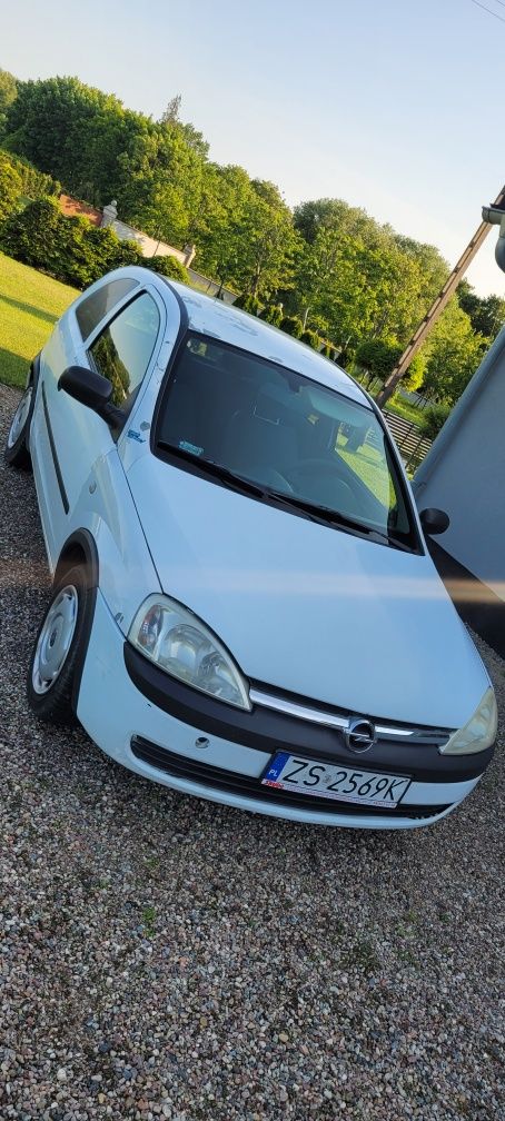 Opel Corsa C 2003r 1.7DTI