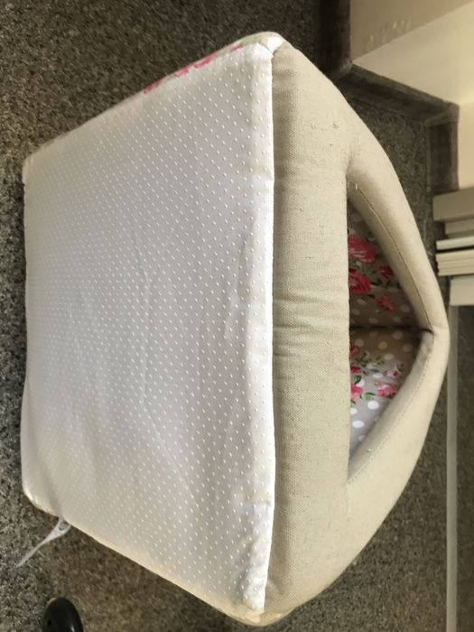 Legowisko dla psa w typie iglo