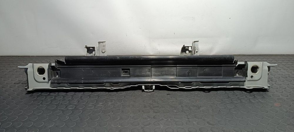 TRAVESSA SUPERIOR TOYOTA RAV 4 ADVANCE HYBRID