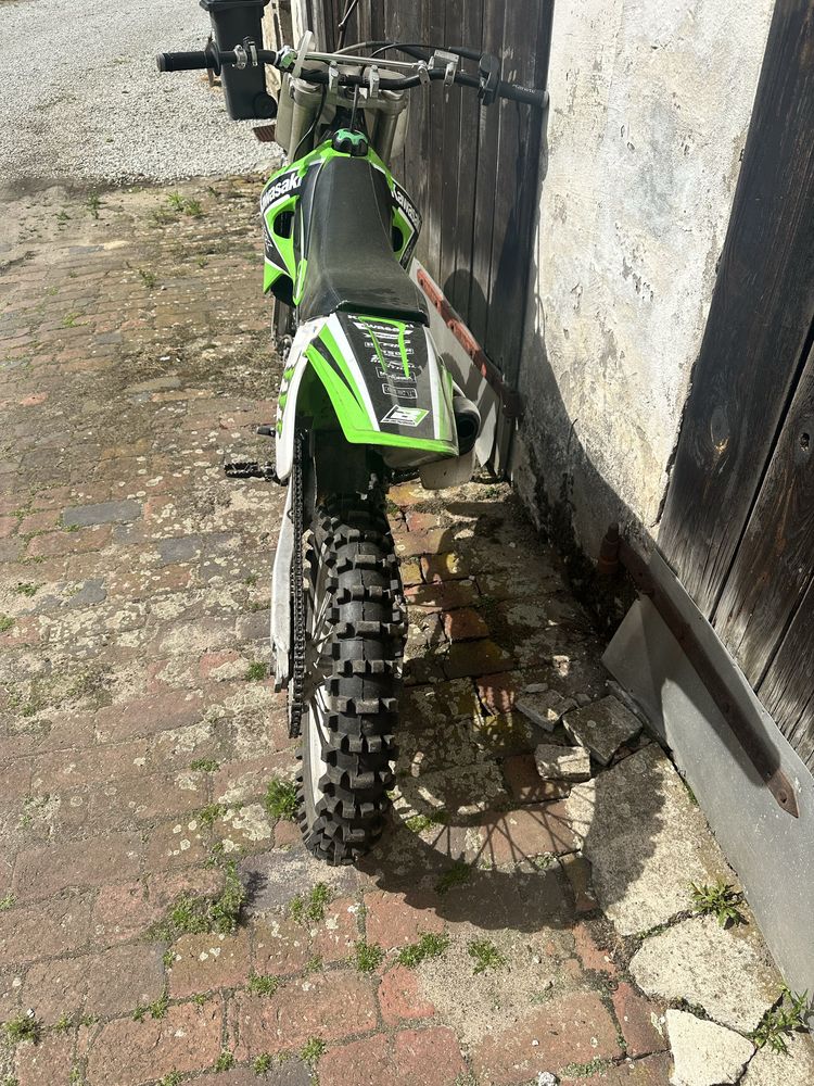 Kawasaki kx125 .