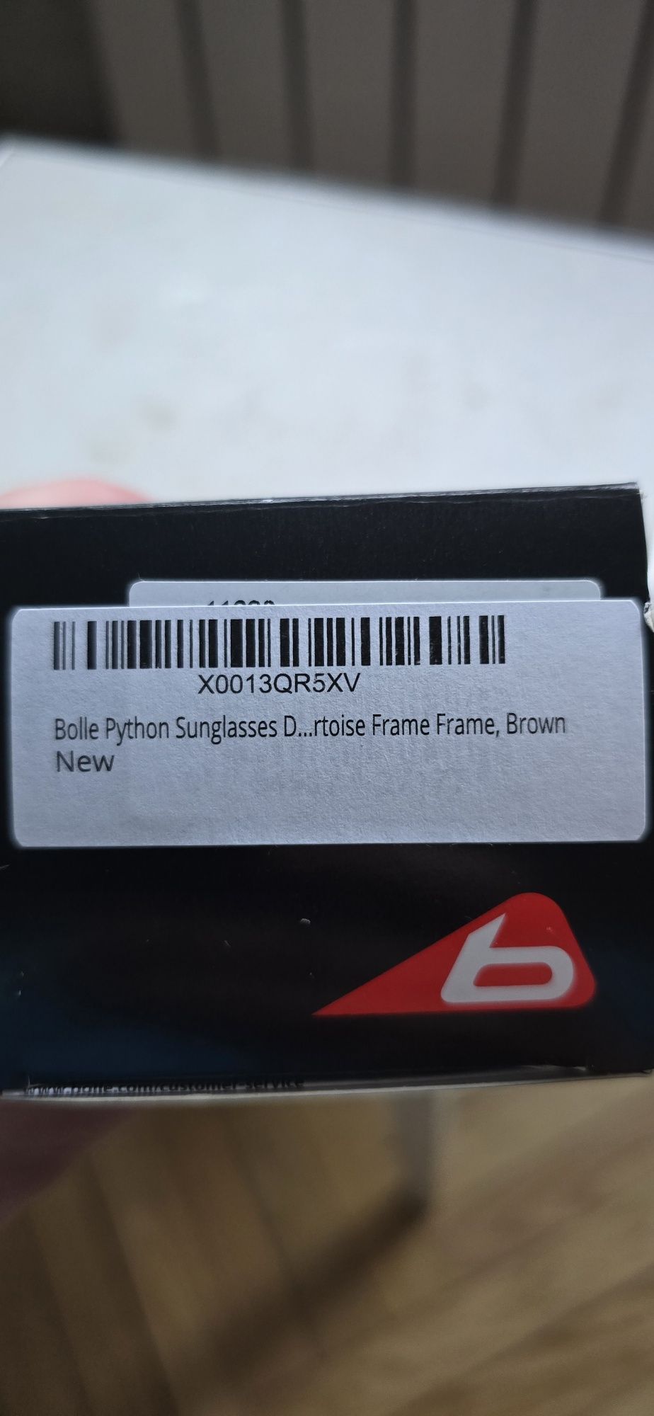 Продам новые оригинальные солнцезащитные очки Bolle