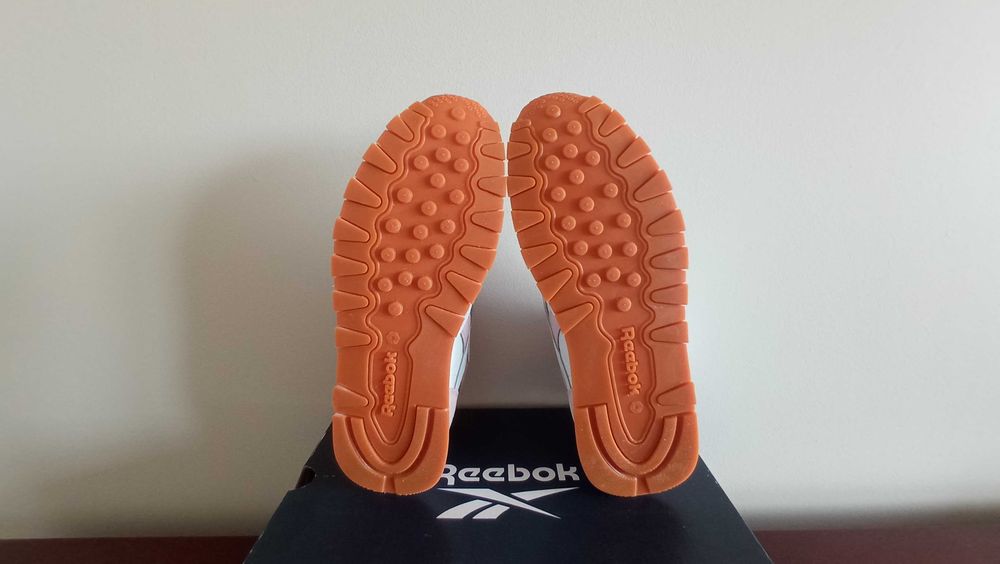 38 Buty Reebok Classic Pink / White