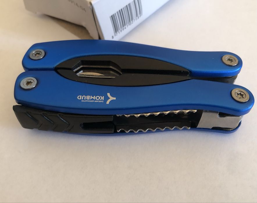 zestaw narzędzi wielofunkcyjny