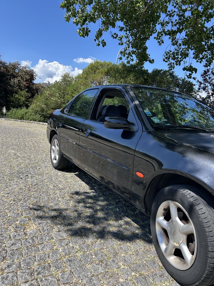 ford mondeo de 1996
