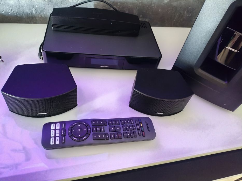 Bose Soundtouch 220 bezprzewodowy Acoustimass . Super dźwięk i stan