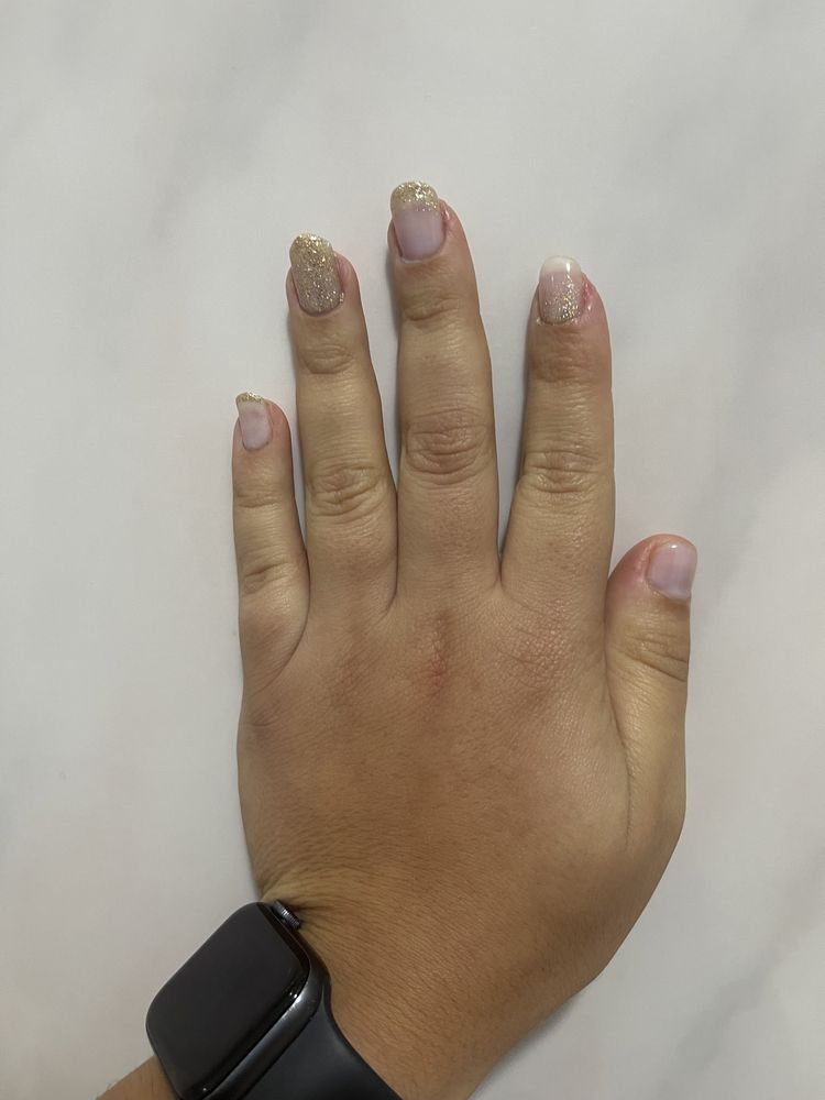 Unhas de gelinho