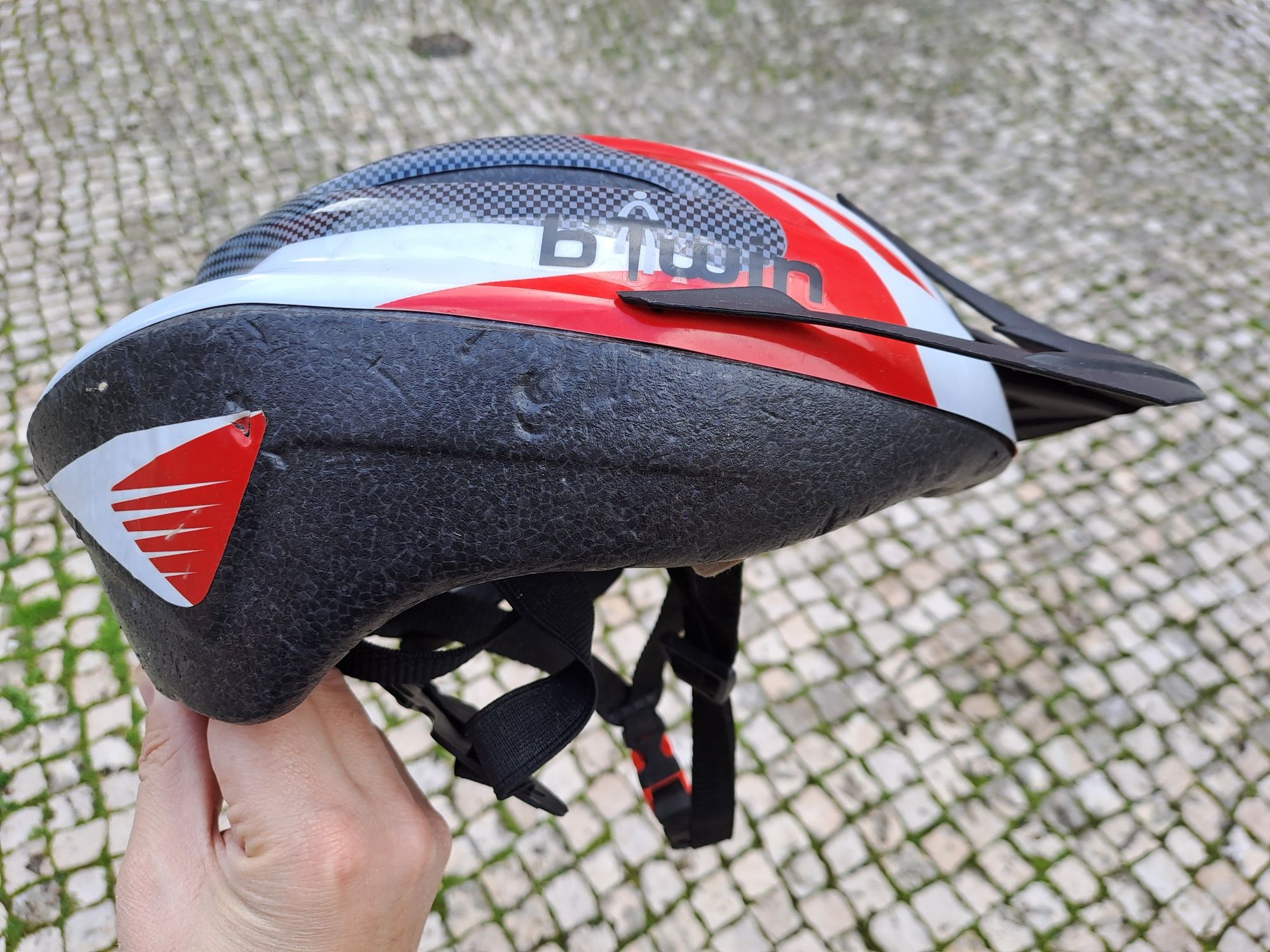 Capacete Btwin ajustável