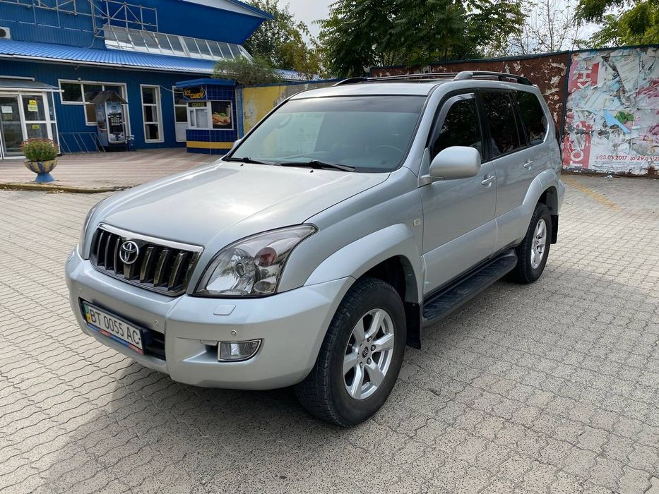 Toyota land cruiser prado