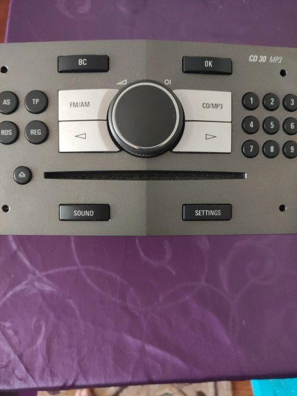Sistema De áudio / Rádio Cd OPEL ANTARA 2.0 CDTI CAT (Z 20 DMH / L07)