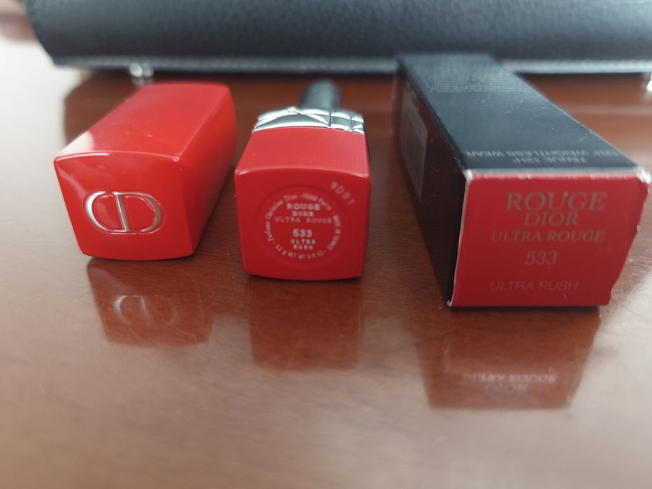Помада Dior Ultra Rouge 533